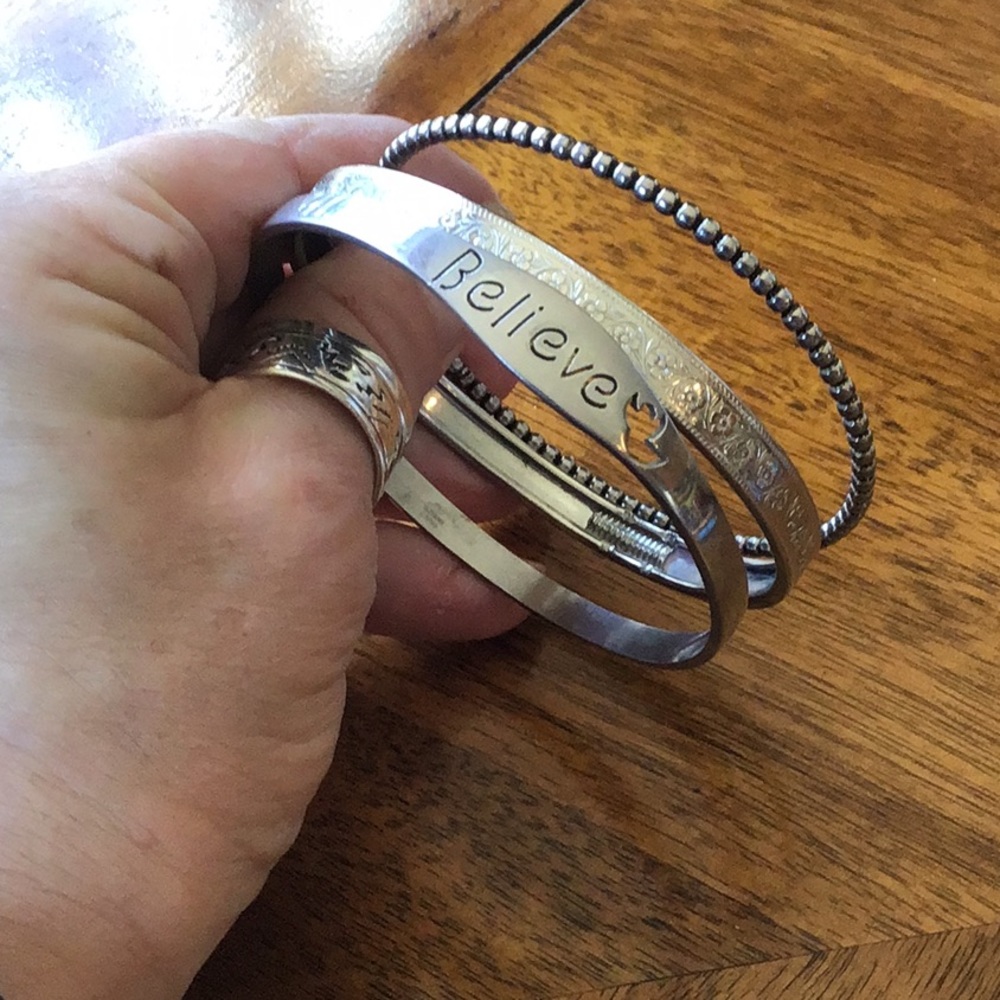 Bundle lot of bangle bracelets